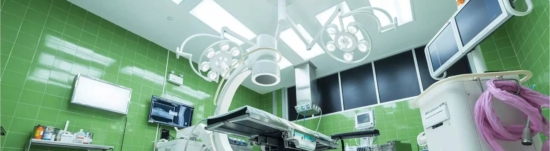 Krankenhaus-OP-Saal-hb-.jpg Krankenhaus-OP-Saal-hb-.jpg